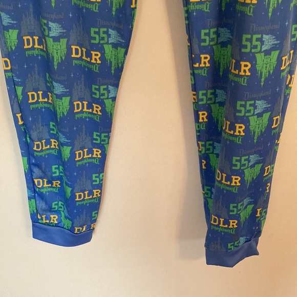 🧡🧡 Disneyland Resort Pajama Pants (size M) NWT - Picture 3 of 8